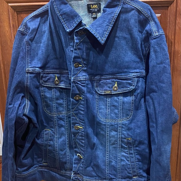 Lee Women’s Blue Denim Jacket - Picture 2 of 4